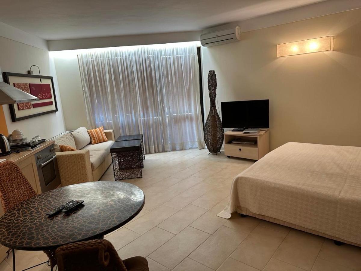 Aparthotel Oazis Vip Club Słoneczny Brzeg Zewnętrze zdjęcie