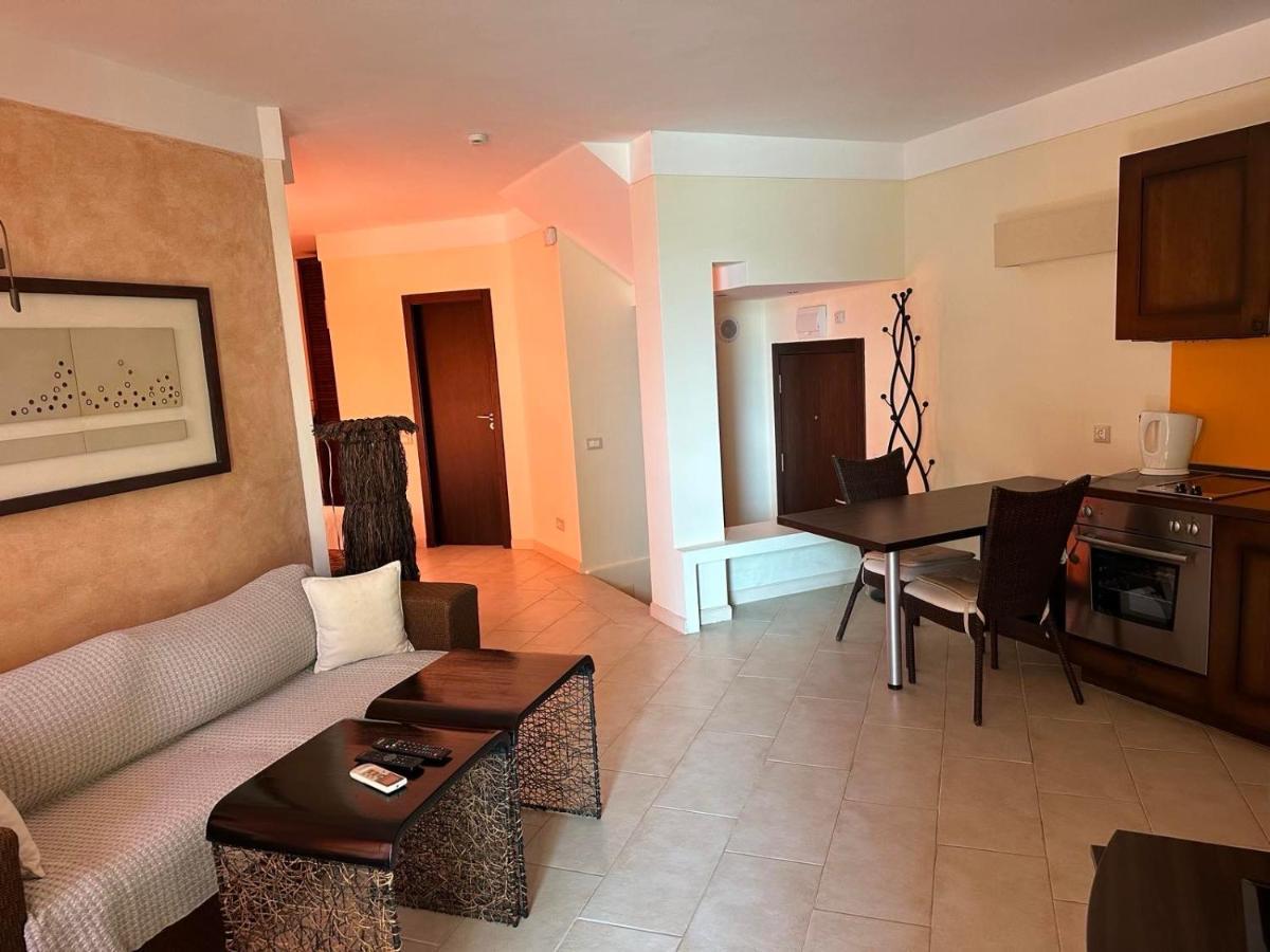 Aparthotel Oazis Vip Club Słoneczny Brzeg Zewnętrze zdjęcie