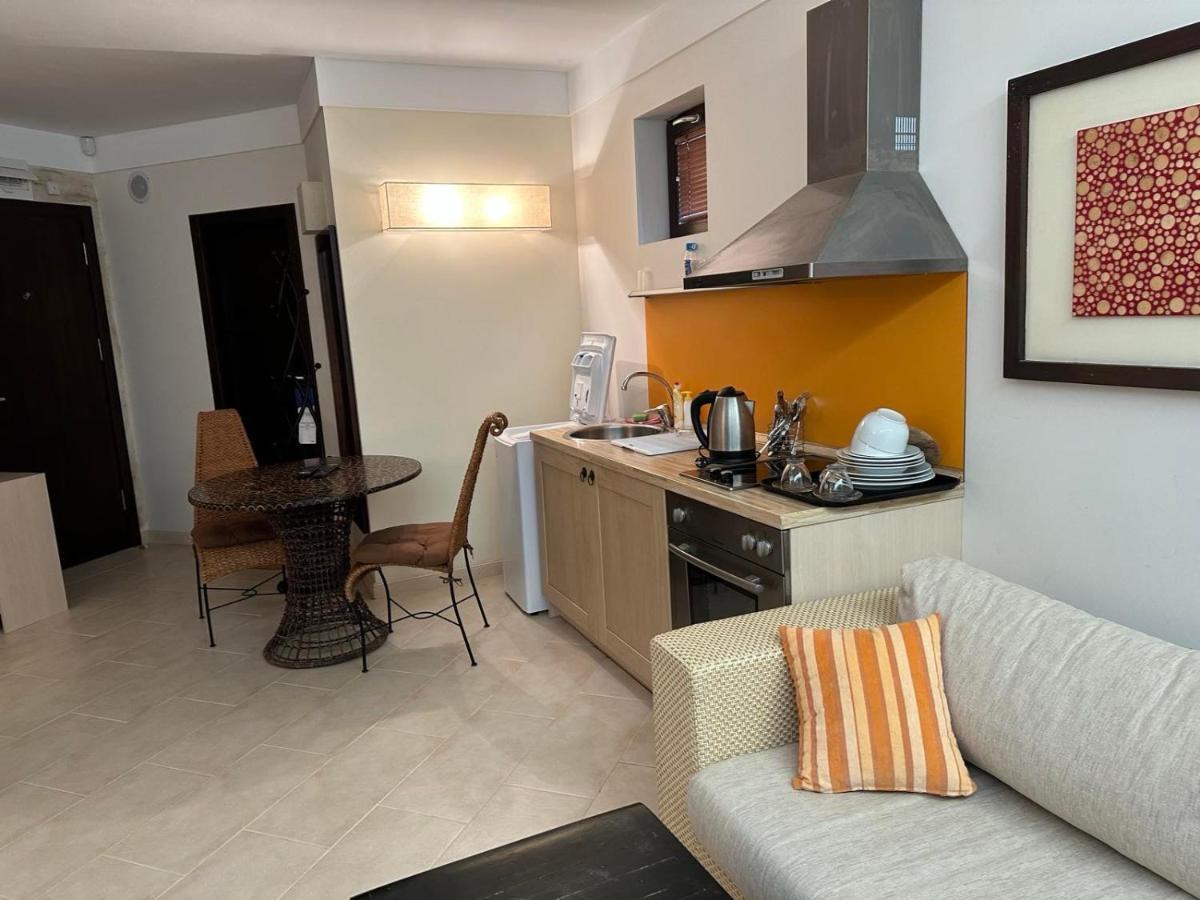 Aparthotel Oazis Vip Club Słoneczny Brzeg Zewnętrze zdjęcie